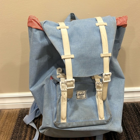 Herschel Backpack - Picture 1 of 1